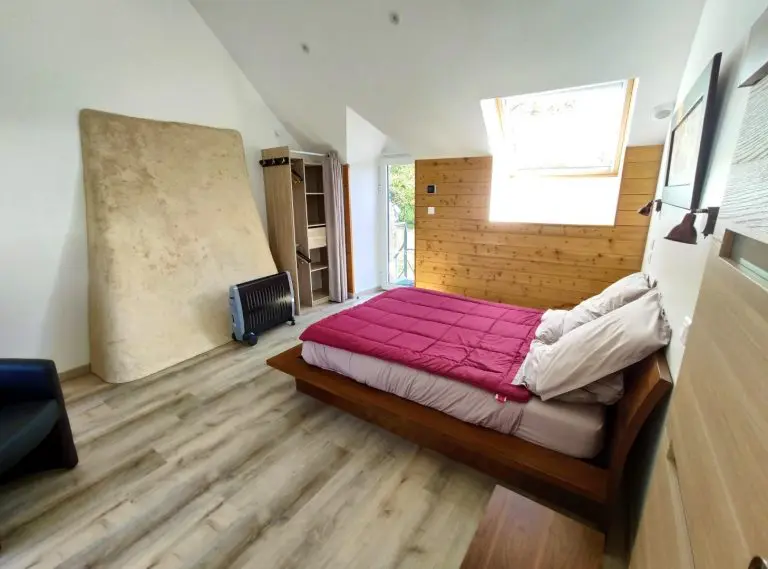 Chambre adulte (photo grand angle)